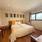 la chambre aux bouteille au domaine Gueth